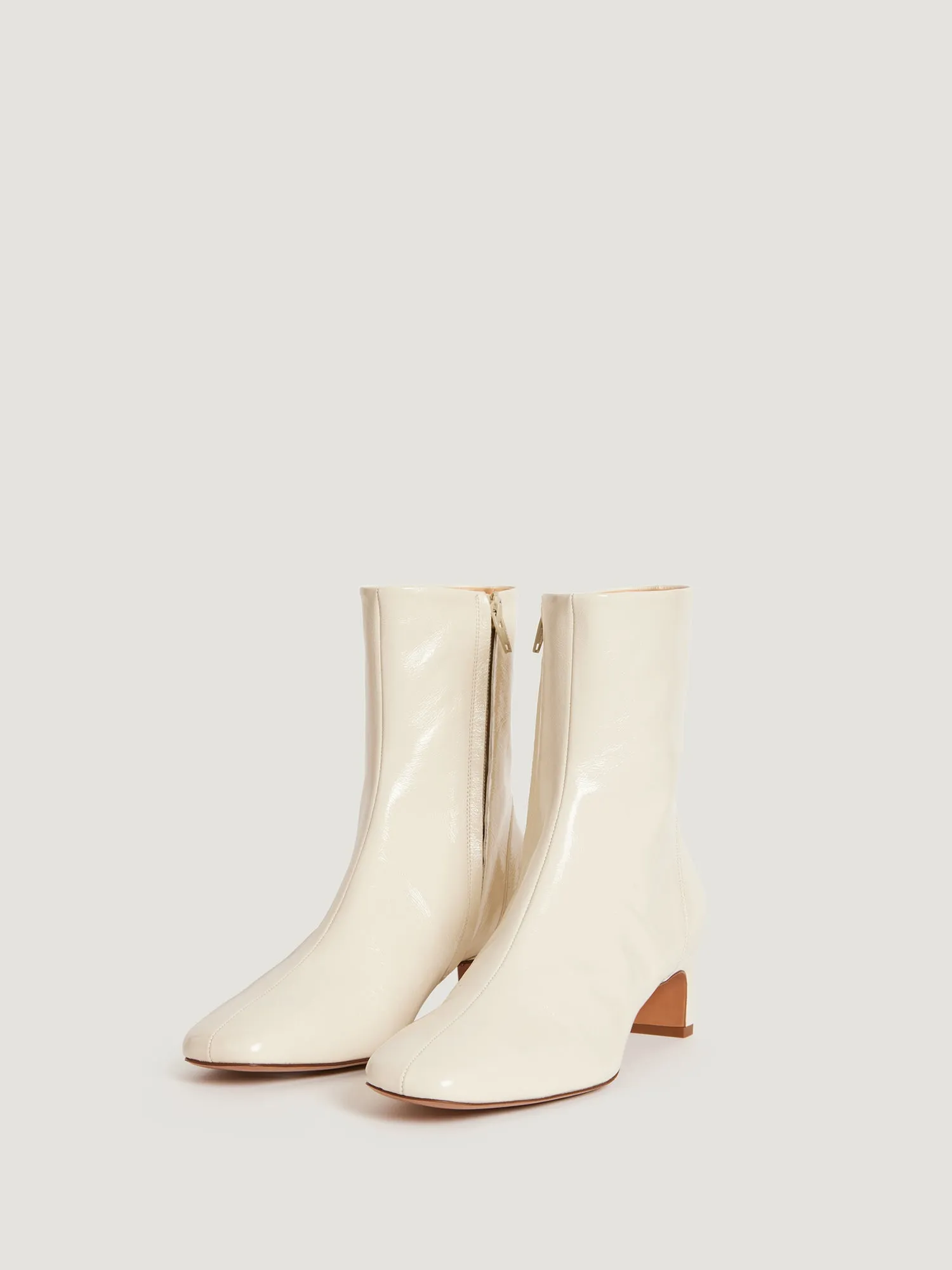 DORIA ankle boots