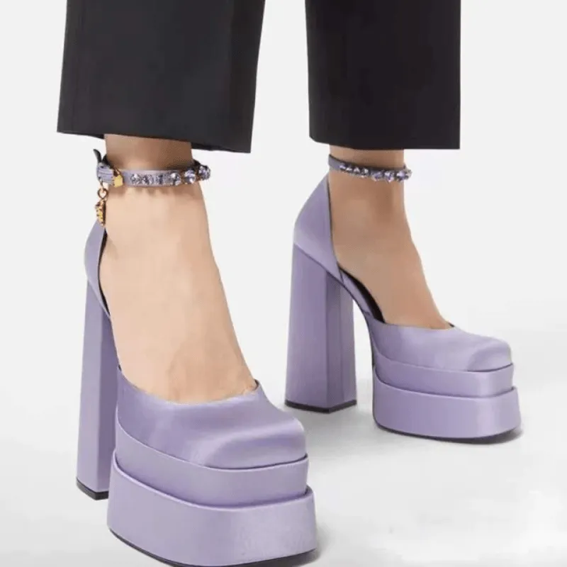 Elanora Platform Heels