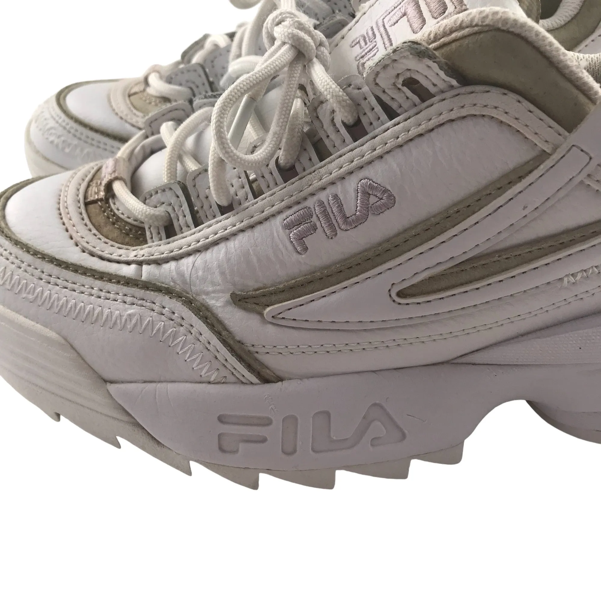 Fila Disruptor trainer shoe size 5 white and beige with laces