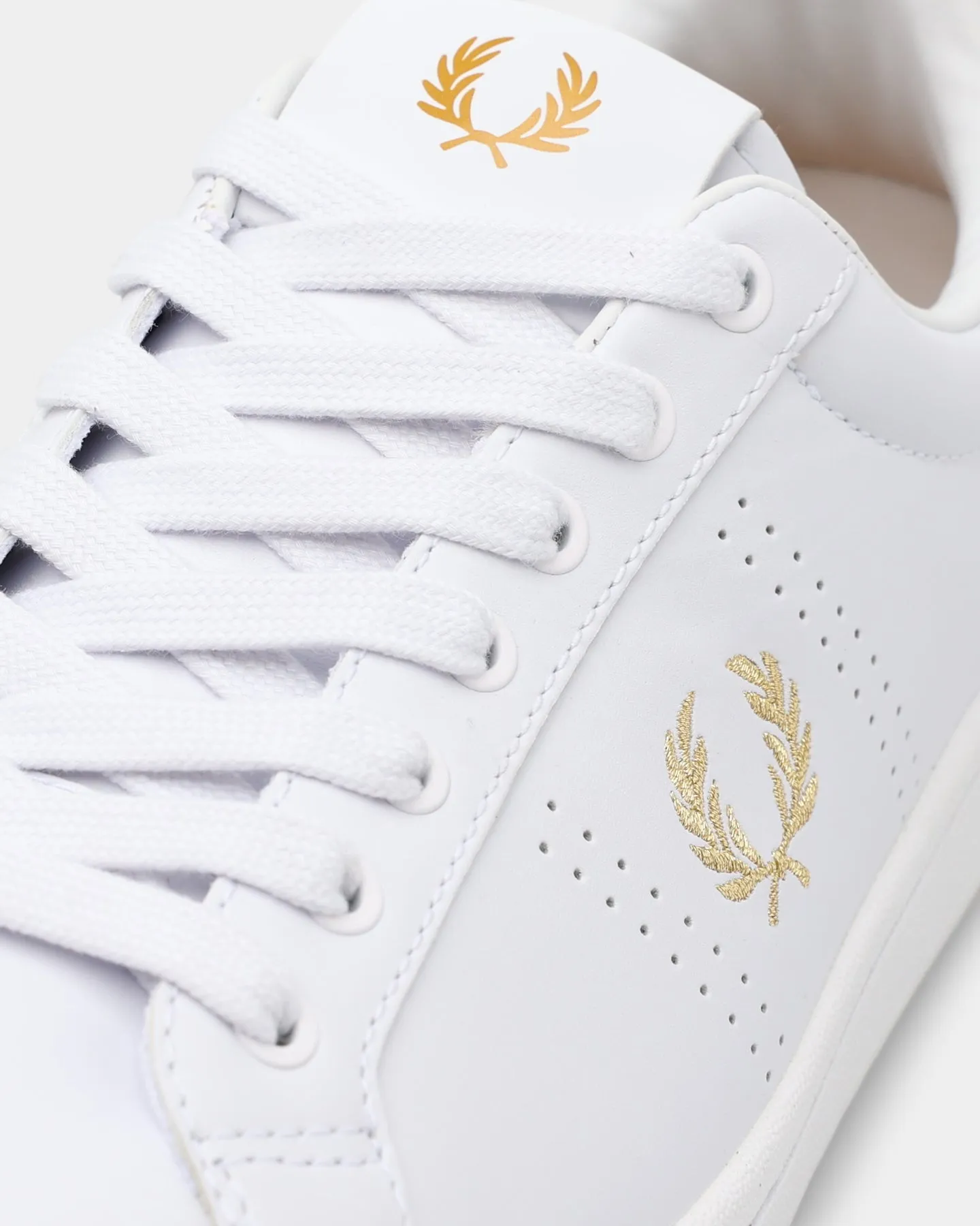 Fred Perry B721 White