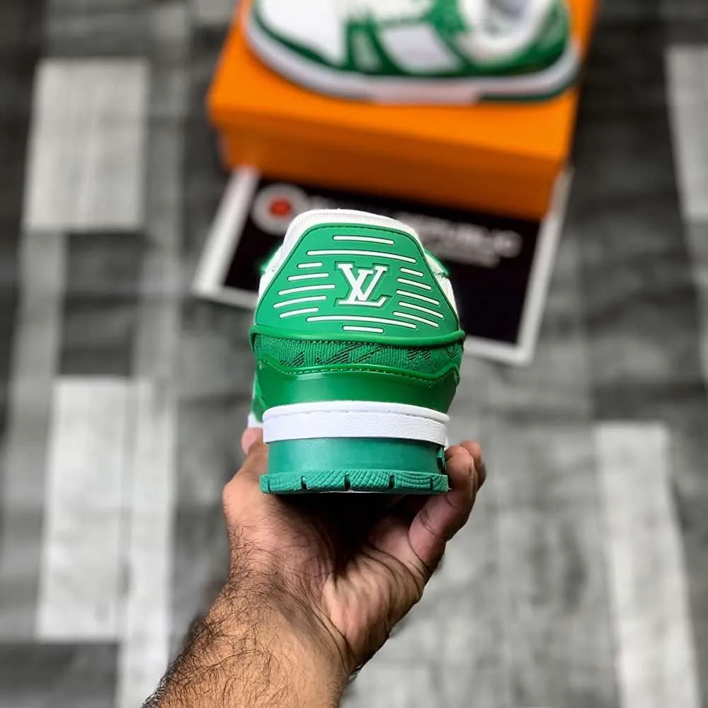 Lo-Vi Trainers Green | Fresh & Fashionable Look