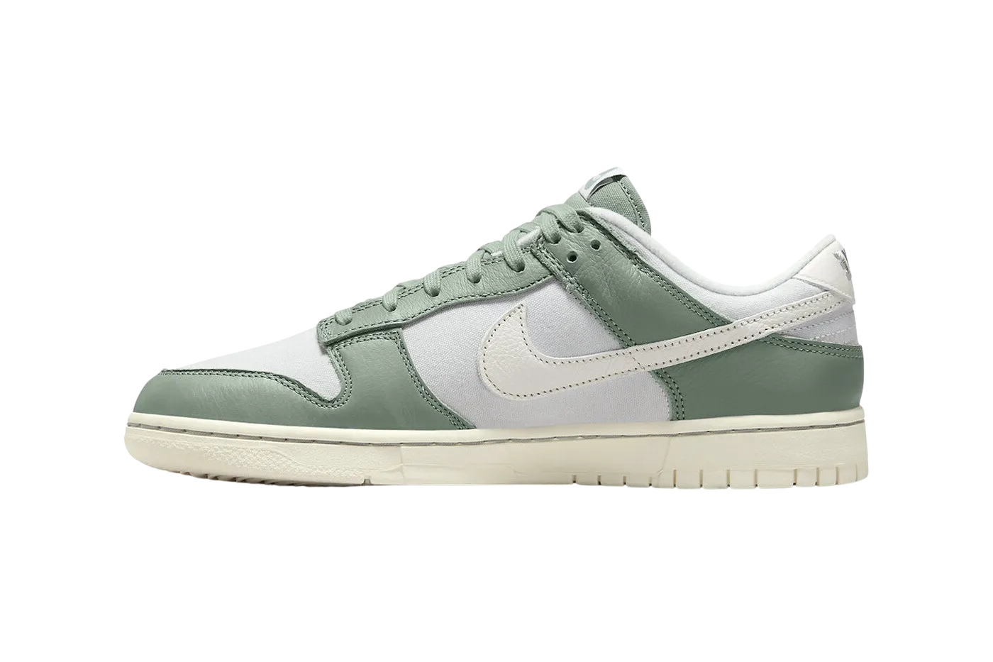 NIKE DUNK LOW MICA GREEN