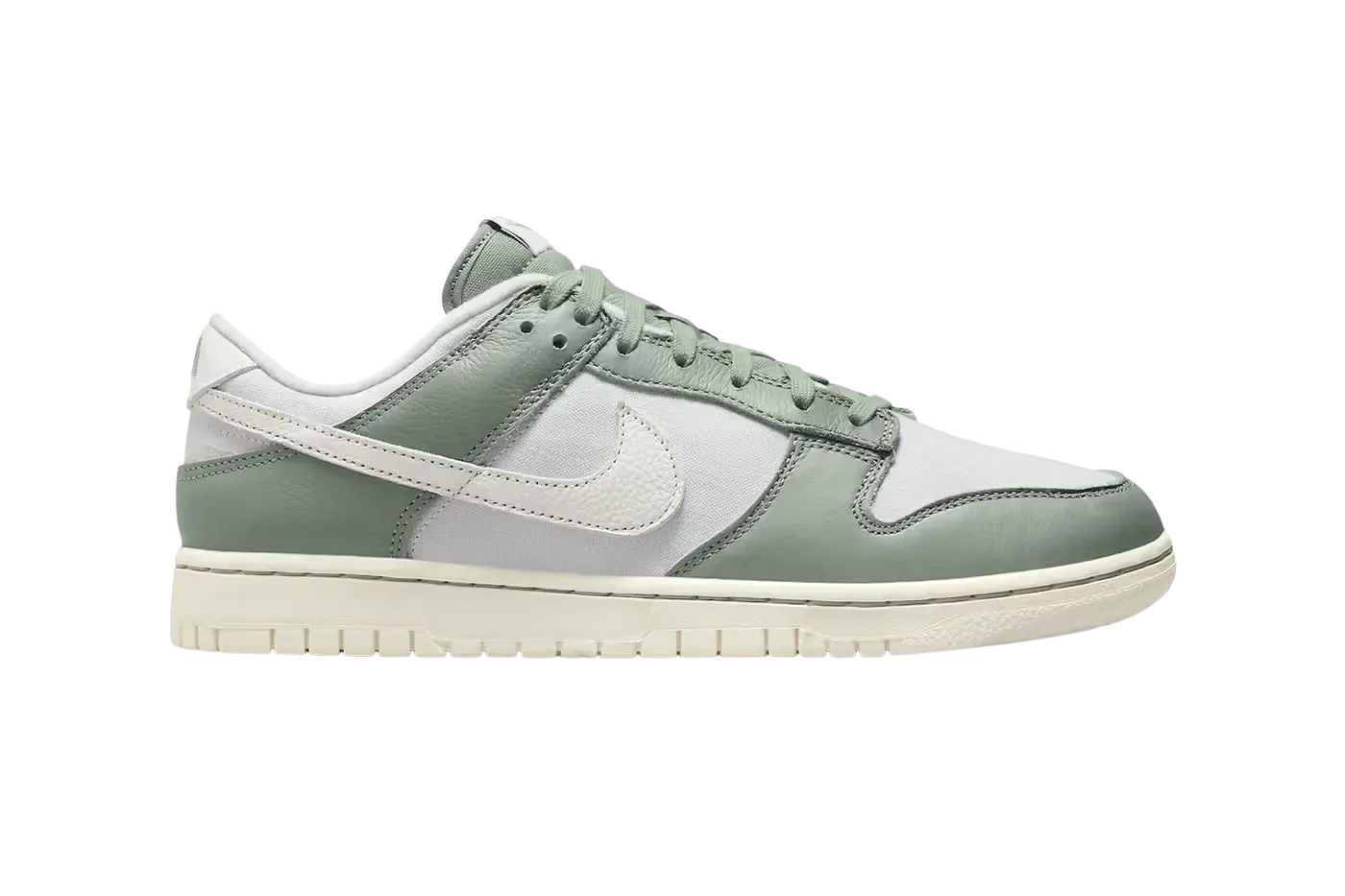 NIKE DUNK LOW MICA GREEN