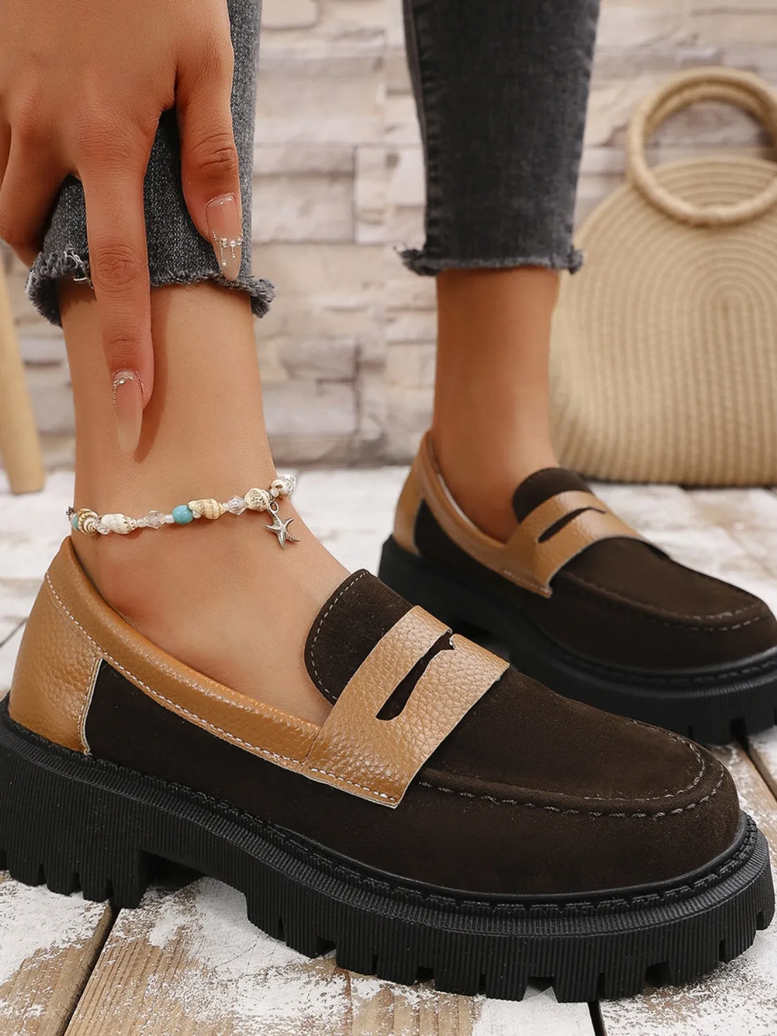 Women's Contrast Suede Platform Loafers