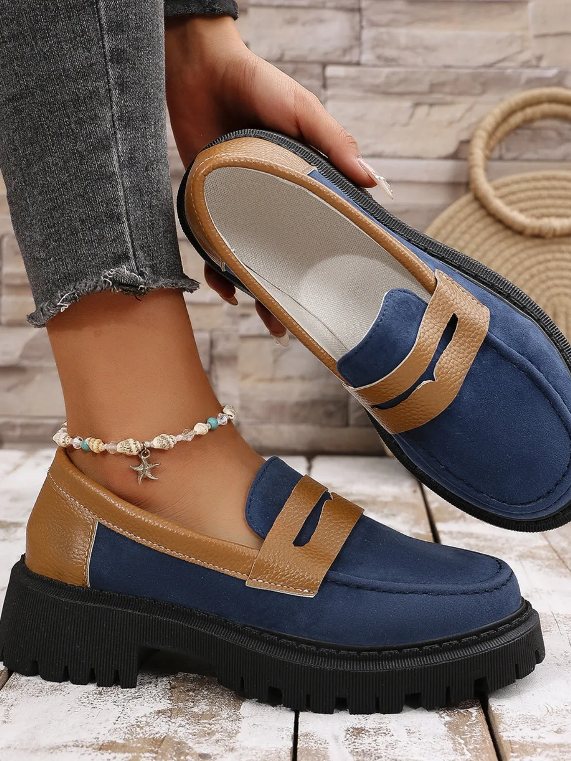 Women's Contrast Suede Platform Loafers